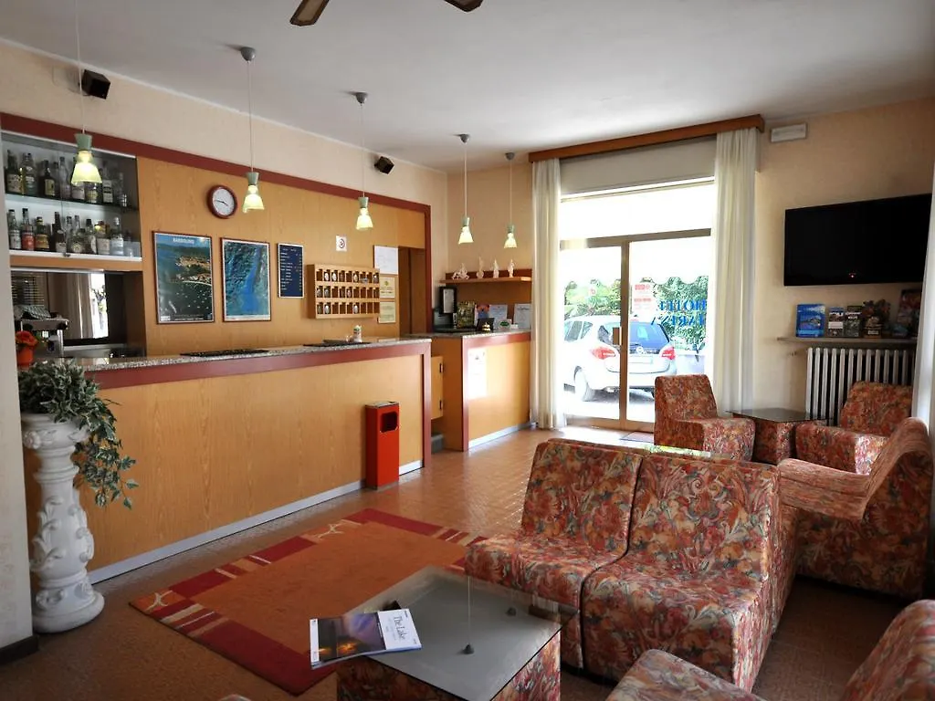 **  Hotel Marina Bardolino İtalya